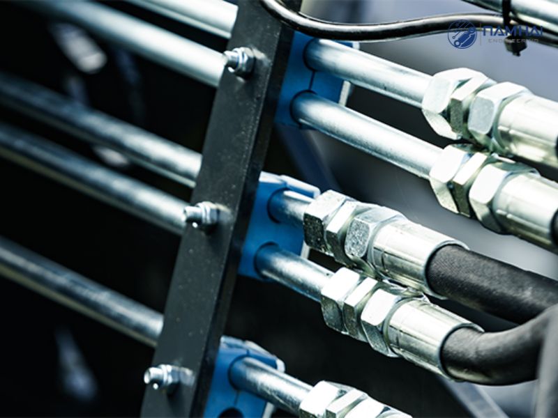 Hệ thống kết hợp cả đường ống cứng và ống mềm